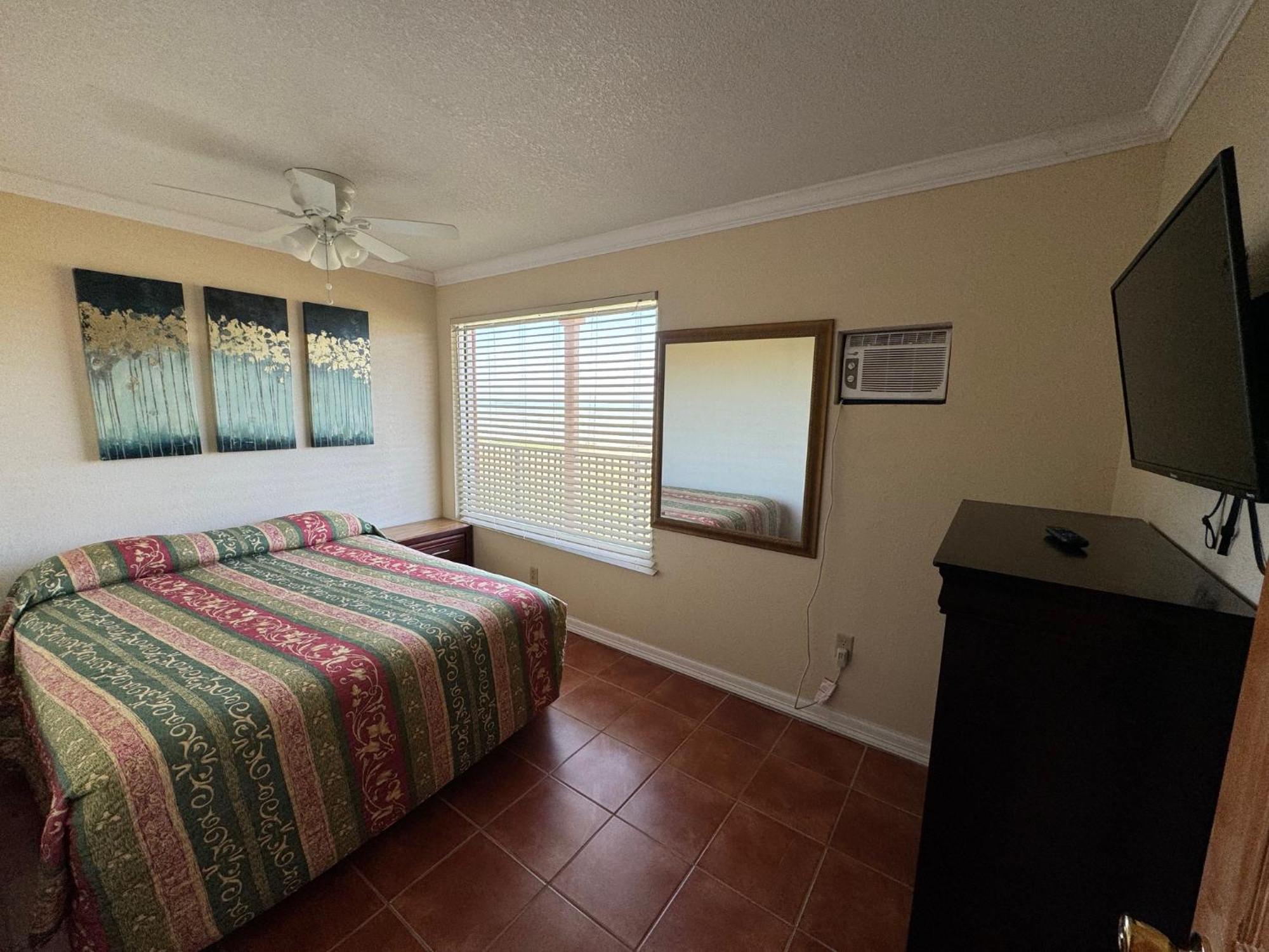 Southwind Inn Port Isabel Bagian luar foto